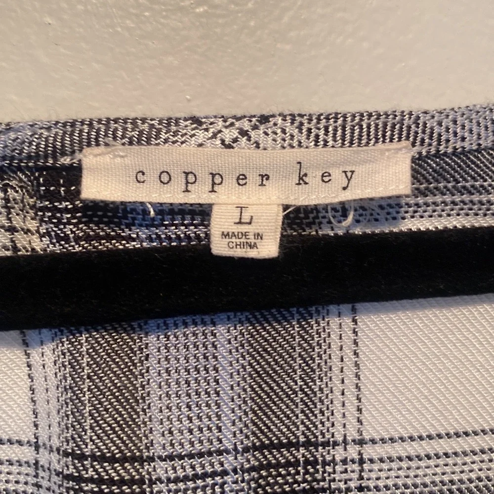 Copper Key top - Picture 2 of 4